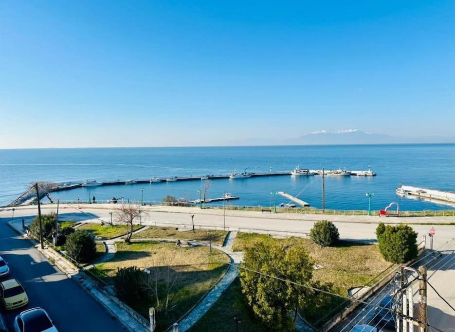 Panorama Penthouse Apartment Nea Kallikrateia Exterior foto
